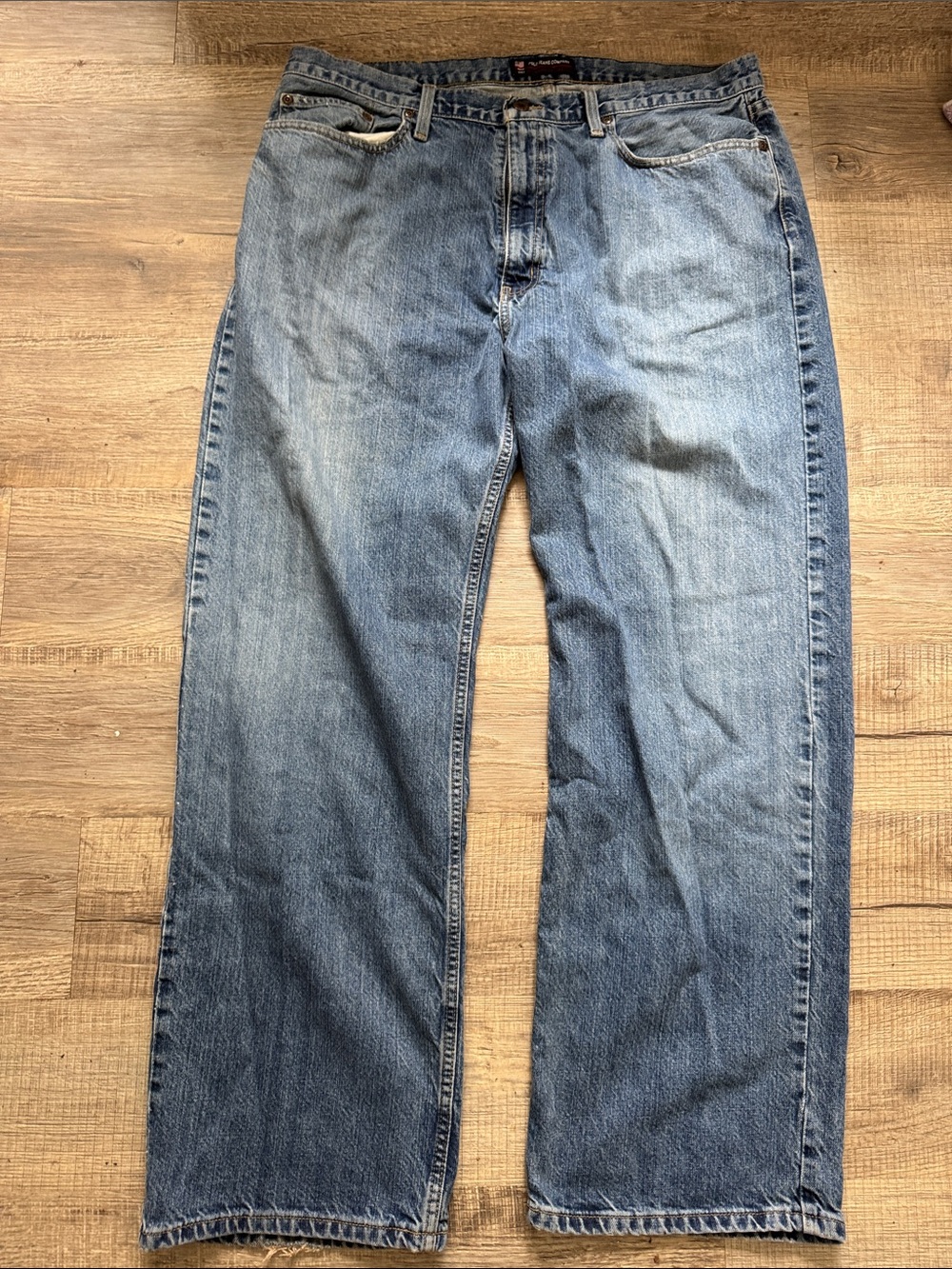 Ralph Lauren Men's Relaxed Straight-Leg Jeans - Light Blue Wash 38x32